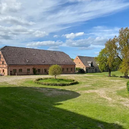 Manor Entire Inspectors House * Neuensund