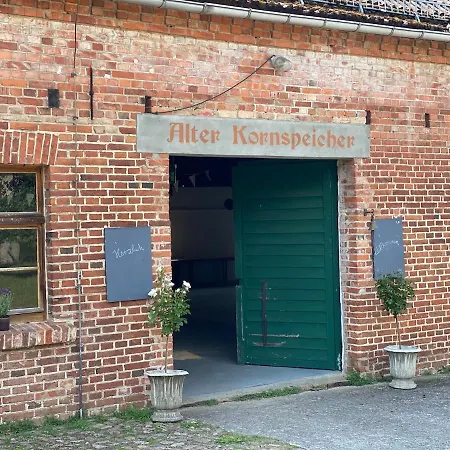 Casa vacanze Manor Entire Inspectors House